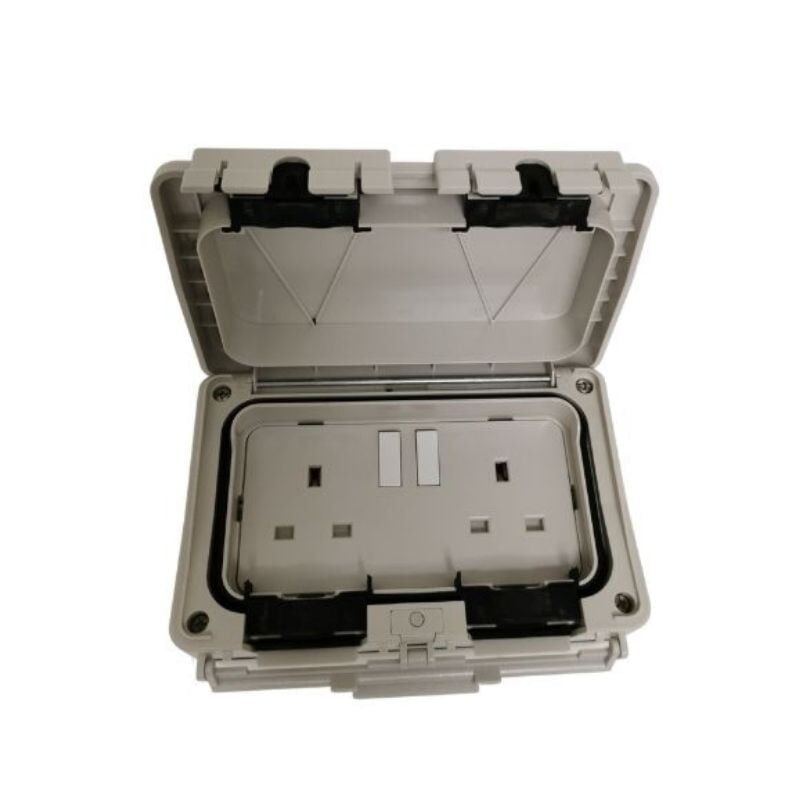 2 Gang Ip56 Weatherproof Socket Switched