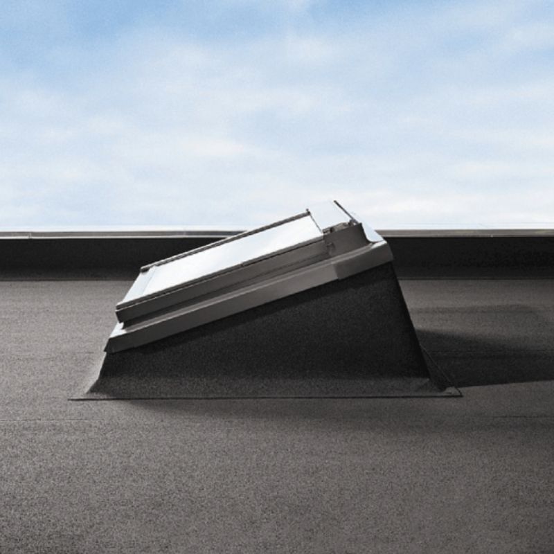 VELUX ECX SK06 0000T Insulated Roof Kerb (114cm x 118cm)