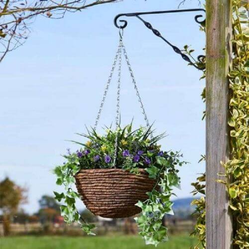 Flower Pots, Baskets & Accessories