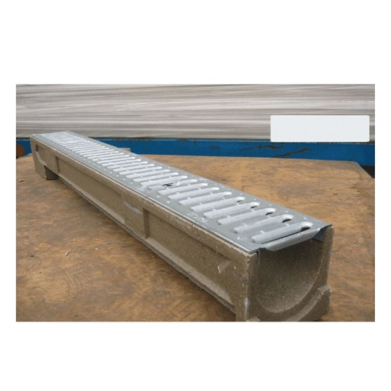 Drainage Channel With Galvanised Grid