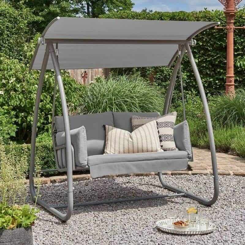 Day Beds & Garden Swing Chairs
